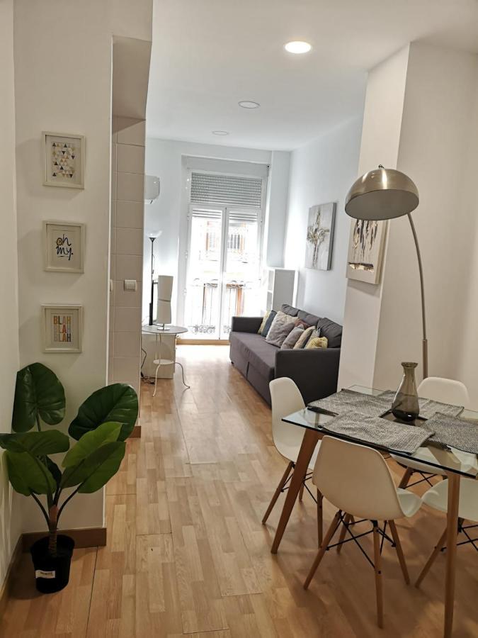 Apartamento céntrico en calle Mayor Alicante Esterno foto