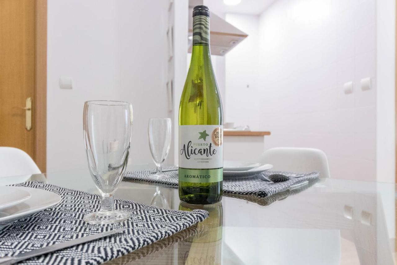 Apartamento céntrico en calle Mayor Alicante Esterno foto