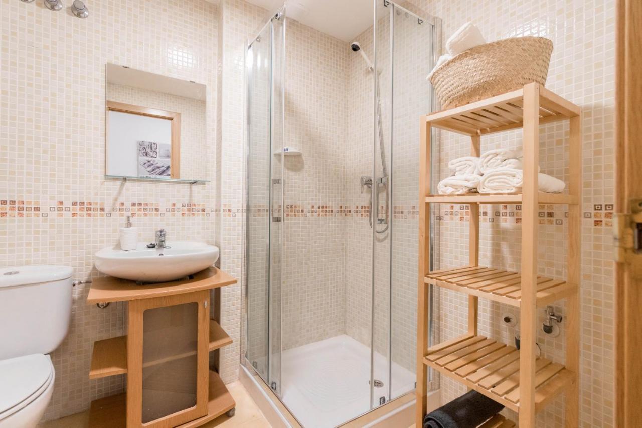 Apartamento céntrico en calle Mayor Alicante Esterno foto
