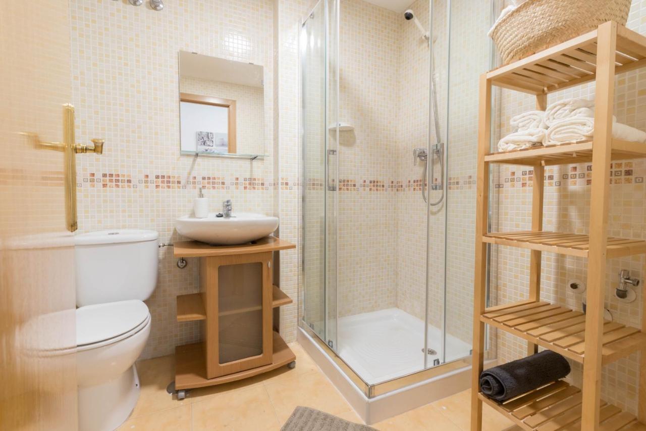 Apartamento céntrico en calle Mayor Alicante Esterno foto