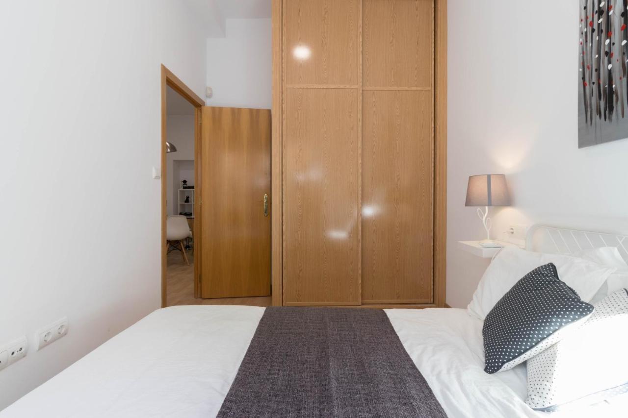 Apartamento céntrico en calle Mayor Alicante Esterno foto
